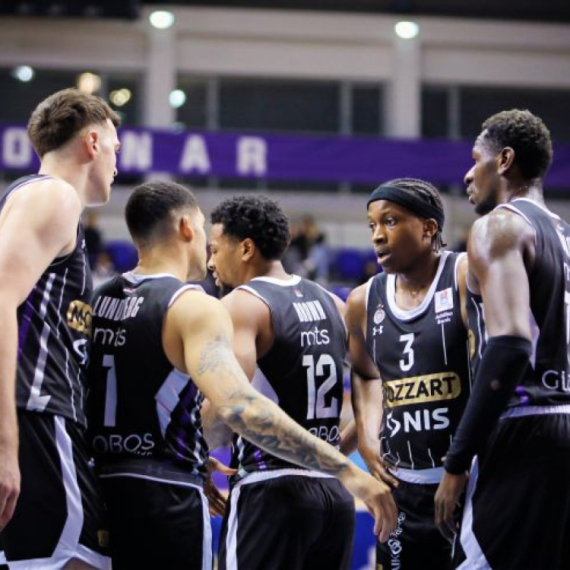 Partizan "stotkom" razbio Mornar pred derbi – 9. pobeda u nizu