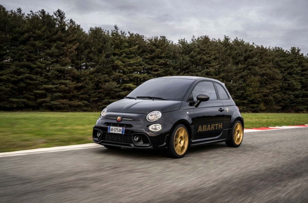 Abarth: Ubiše nam benzince!
