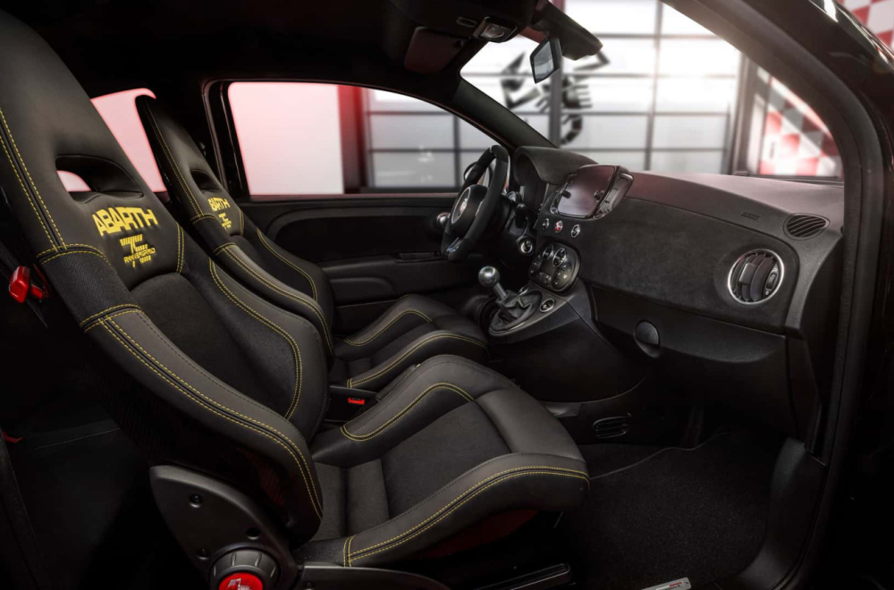 Abarth: Ubiše nam benzince!