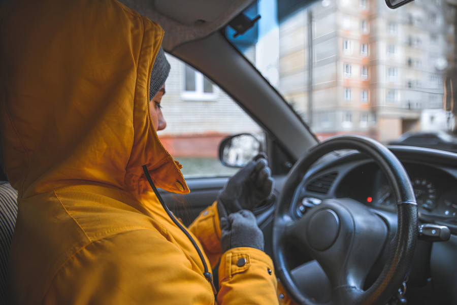 Ovih 12 stvari morate da imate u automobilu tokom zime