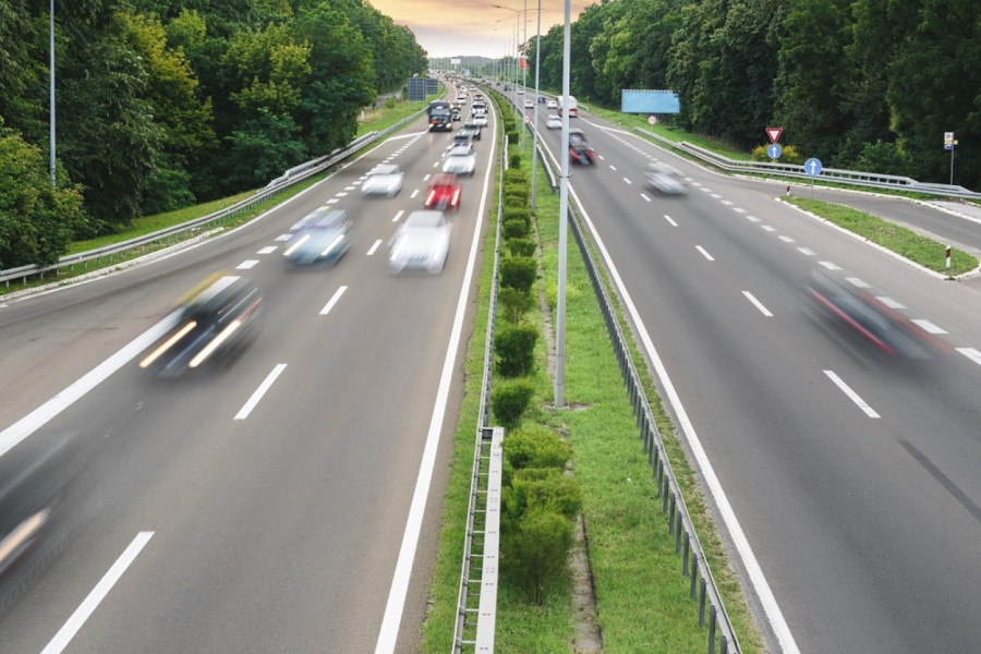 Istraživanje: Srbi u proseku prelaze najmanje kilometara u Evropi vozeći jedan auto!