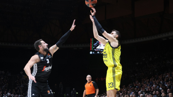 Fener slavi heroja Gudurića – Virtusovo samouništenje usred Bolonje!