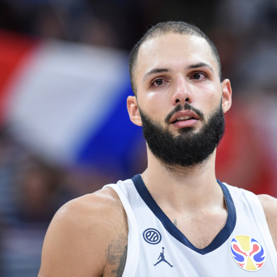 Francuzi desetkovani na Evrobasketu