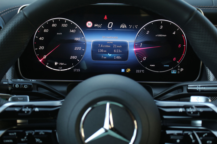 Test: Mercedes-Benz GLC 220 d 4MATIC – raskoš u manjem pakovanju