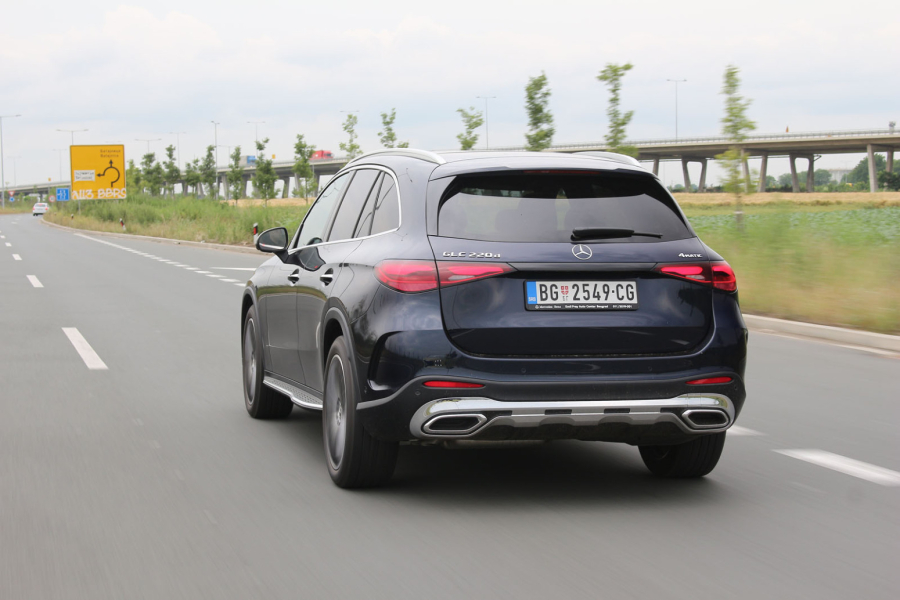 Test: Mercedes-Benz GLC 220 d 4MATIC – raskoš u manjem pakovanju