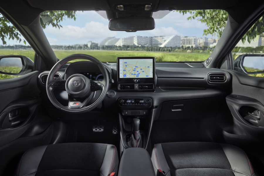 Osvežena za Evropu: Ovo je Toyota Yaris za 2025. FOTO