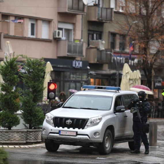 Tabla tzv. Kosova na Pošti Srbije: Nastavak krađe i otimačine na KiM