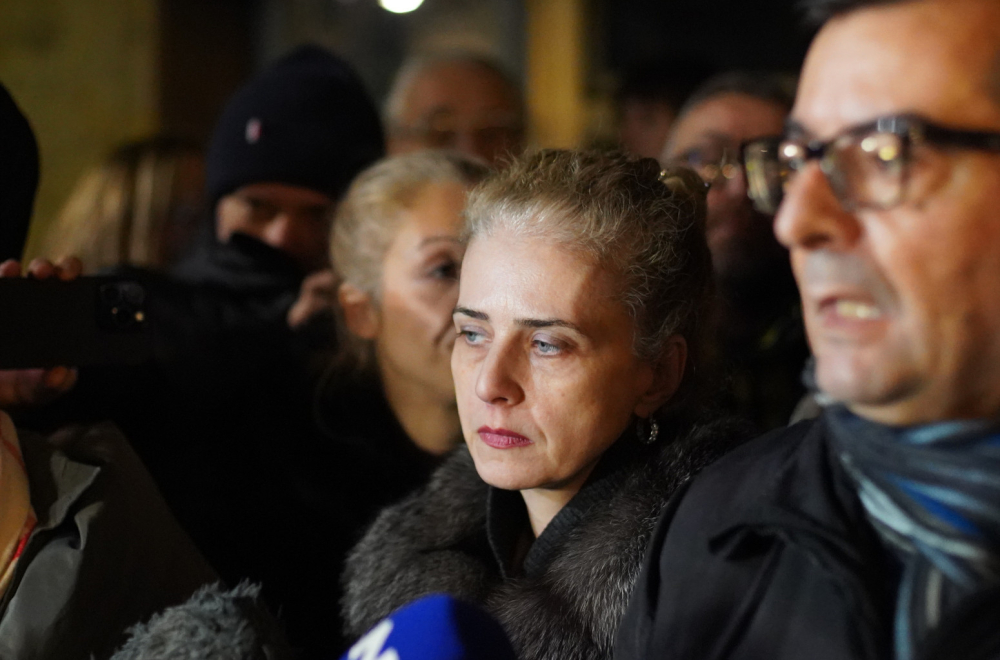 Đilasova "profesorka" koja je naterala decu da izađu na proteste opozicije, danas predvodi protest FOTO
