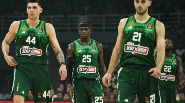 Haos u PAO pred Partizan: Papapetru poslao Nana u bolnicu?