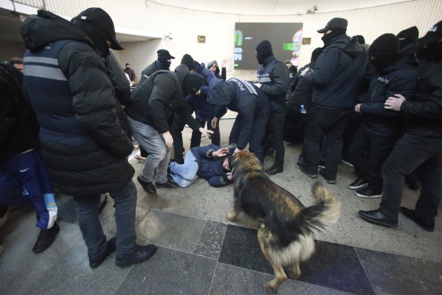A turbulent night in Georgia: Protesters fill hospitals, children at demonstrations, Europe mourns PHOTO/VIDEO