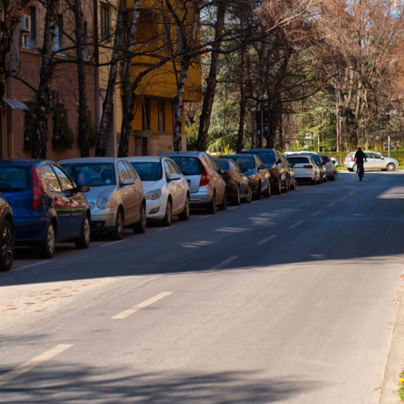 Nova pravila: Uskoro ljubičasta, crvena i bela parking zona u ovoj beogradskoj opštini