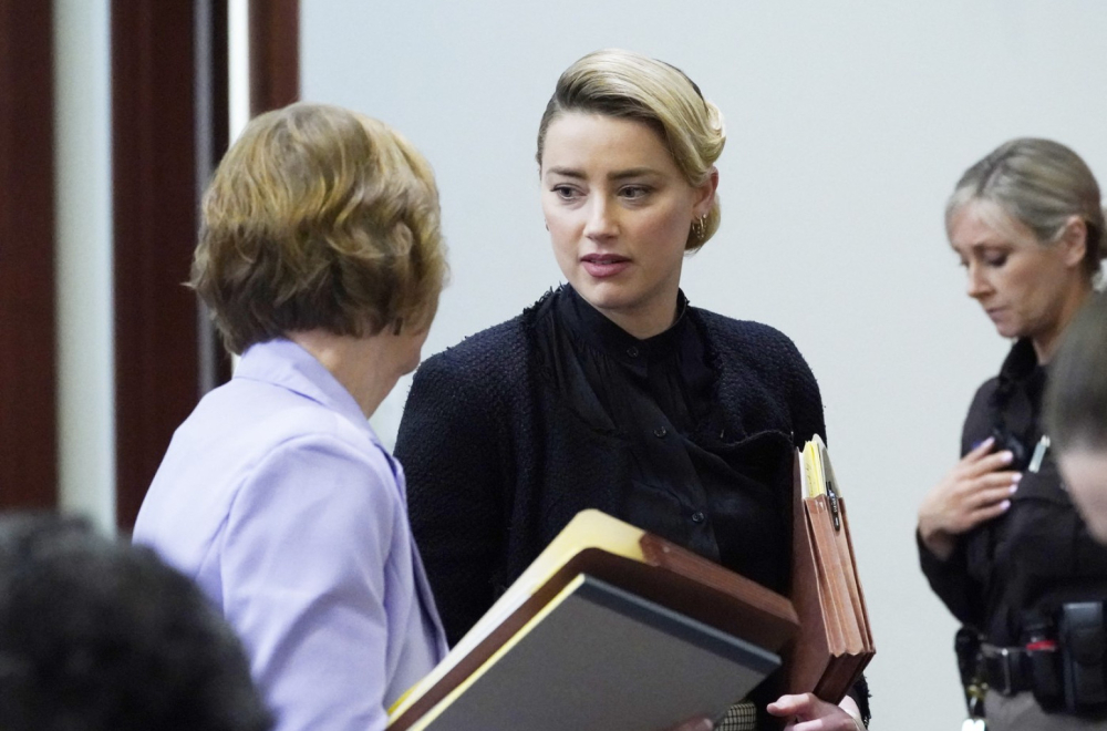 Amber Herd prekinula ćutanje: "Laž postaje istina..." FOTO