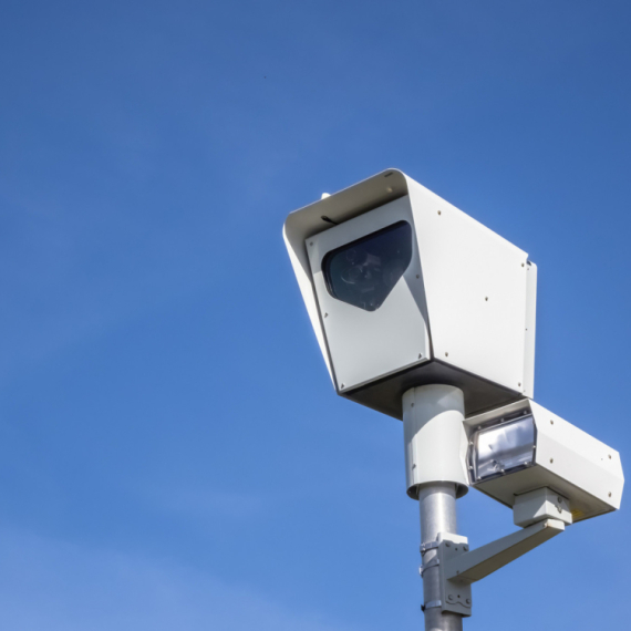 Stavili radar na kružni tok: Za mesec dana napisano 25 kazni!