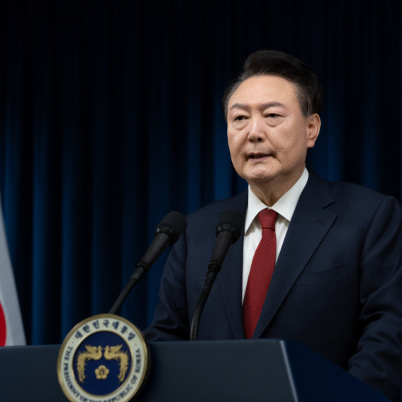 Izdat nalog za formalno hapšenje predsednika Južne Koreje