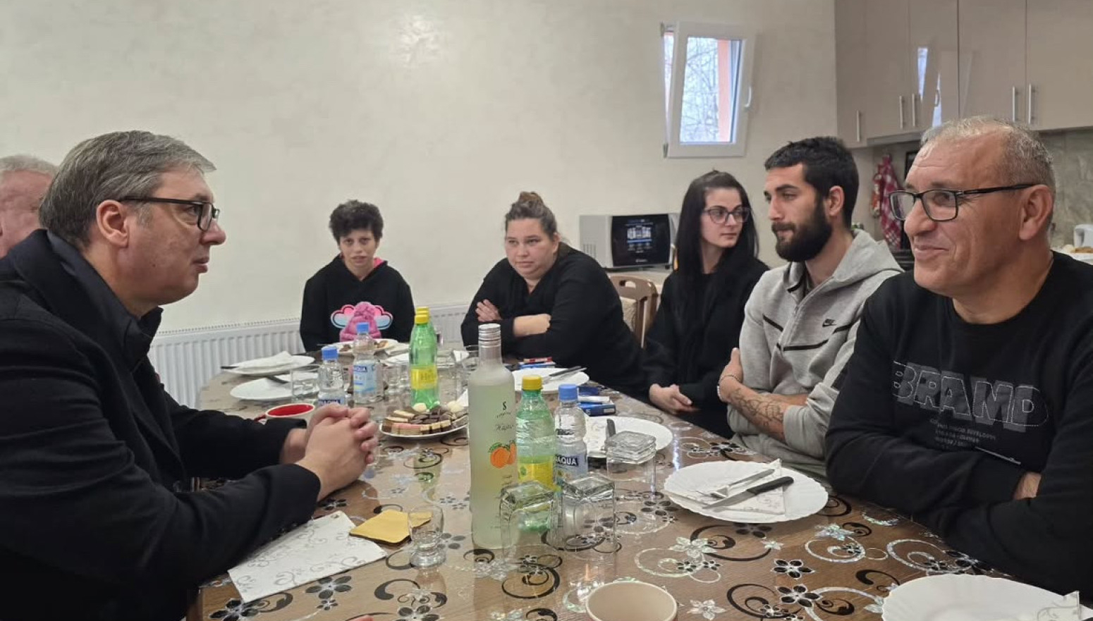 Vučić: We promised justice and support to the families of the victims; I will always be with them PHOTO
