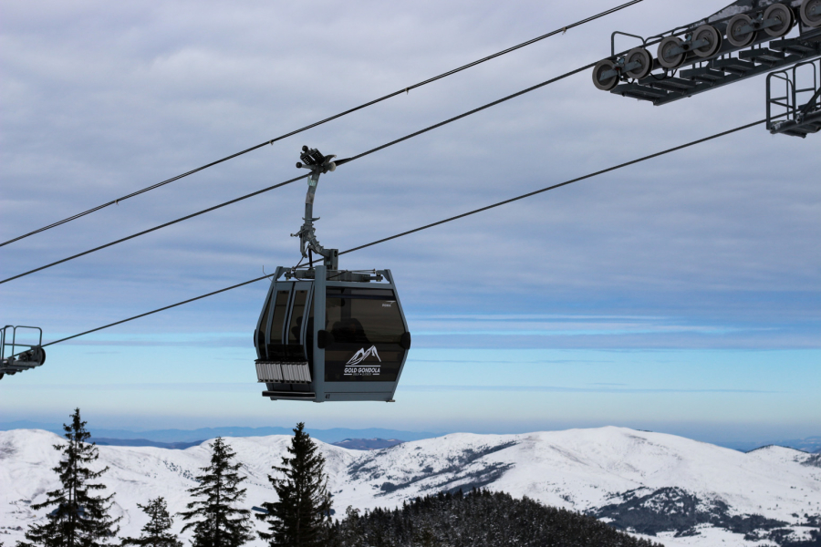 Koliko košta zimovanje na Zlatiboru ove sezone? Od ski-pasa do smeštaja, evo koliko će vam novca biti potrebno