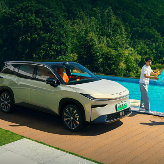 Kinezi kupuju ovaj električni SUV brže nego što Toyota može da ga proizvede