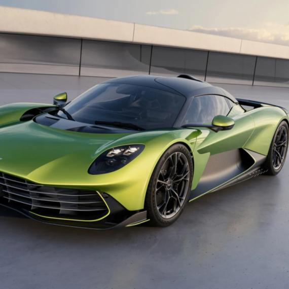 Testovi pri kraju: Stiže Aston Martin sa 1.000 konjskih snaga! FOTO