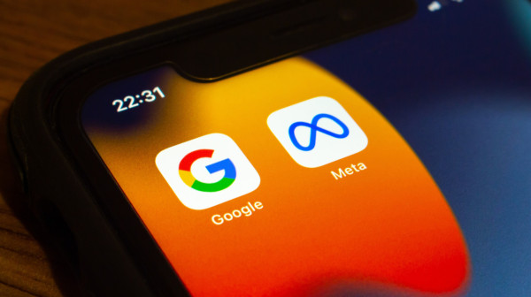 Zakon iz 1634. štiti Google i Metu: Kako vekovno pravilo blokira tužbe protiv giganata?