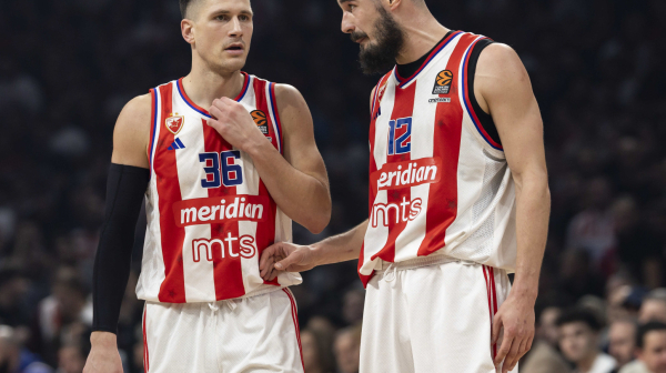 Dominacija i +34! Zvezda razbila Borac i otišla u polufinale