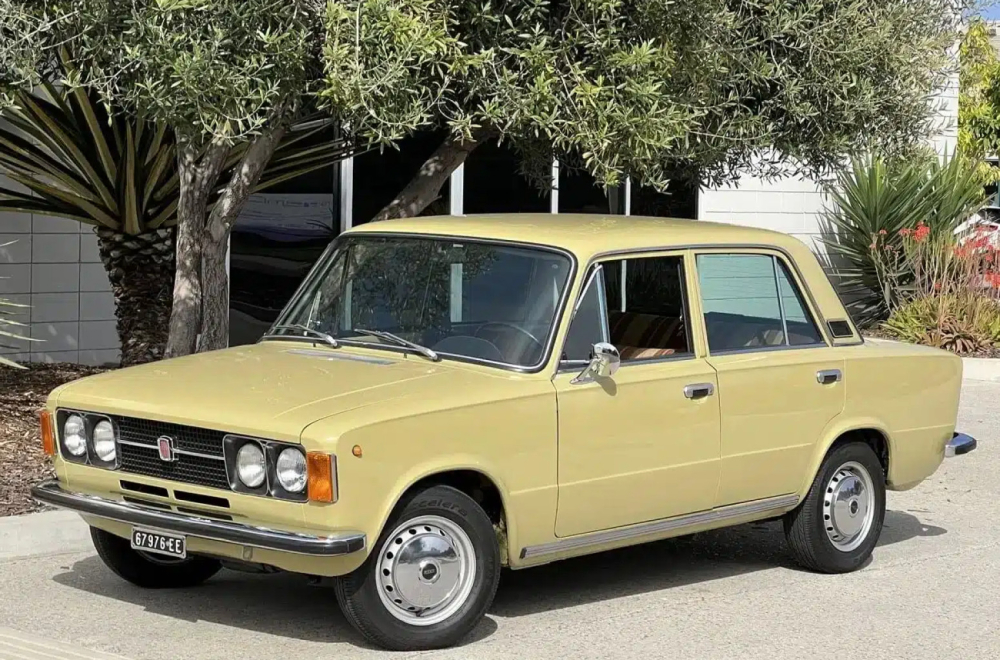 Legenda komedije ima novog "ljubimca": Pogledajte ovaj Fiat 124 FOTO