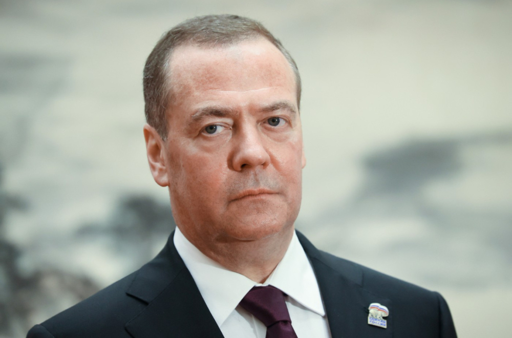 Medvedev upozorio Nemačku: "To bi bio nesumnjiv 'casus belli' za Rusiju"