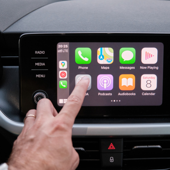 Apple Maps skuplja podatke: "Zamaglićemo lica i tablice"