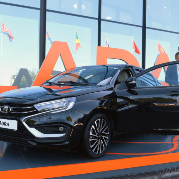 Prodaja automobila u Rusiji u slobodnom padu