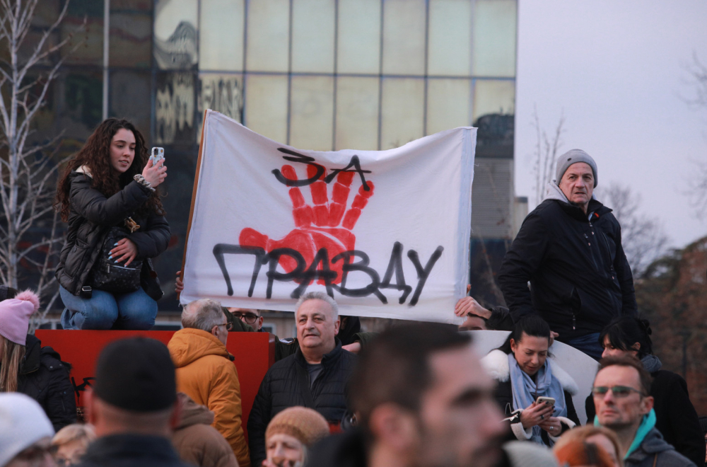 Mediji: "Šta smo postigli posle 5. oktobra?" VIDEO