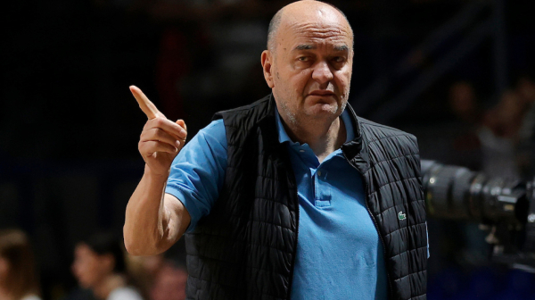 Vujošević: "Petrušev mora da se dovede u red"