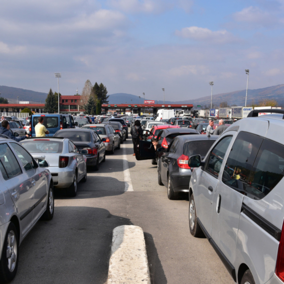 Na granicama haos, Guča "hermetički zatvorena": Ako krećete na put, dobro se spremite