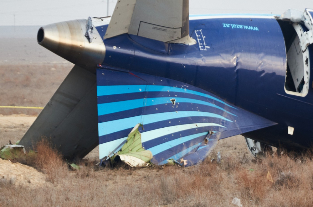 Tragedija u Alžiru: Srušio se vojni avion – poginuo pilot VIDEO