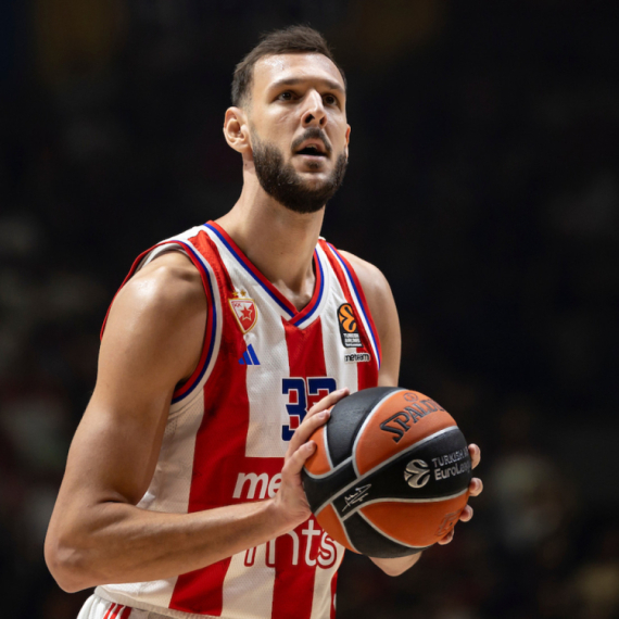 Španci tvrde: Zvezda bi mogla da ostane bez igrača?