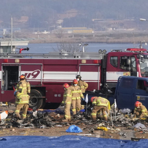 Velika tragedija: Trogodišnji dečak najmlađa žrtva avionske nesreće, stradalo petoro dece FOTO/VIDEO