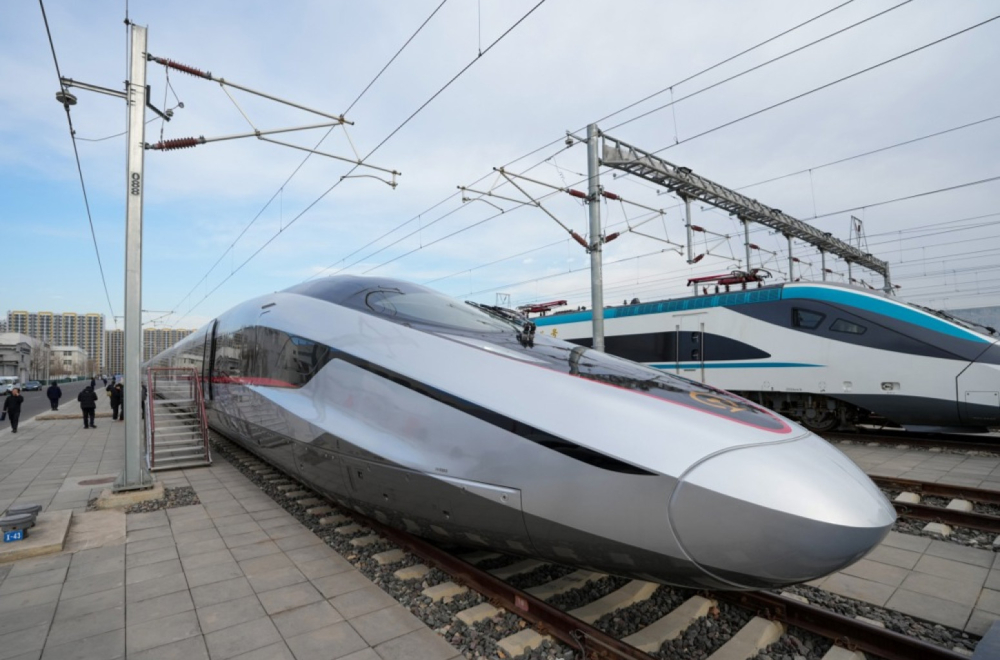 Najbrži voz na svetu dostigao brzinu od 453 km/h FOTO/VIDEO
