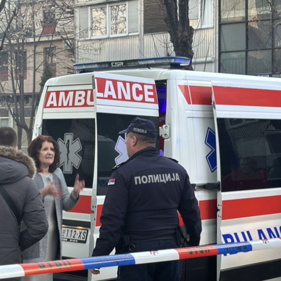 Zemlja se obrušila i zatrpala više osoba u Lazarevcu: Vatrogasci hitno reagovali FOTO/VIDEO