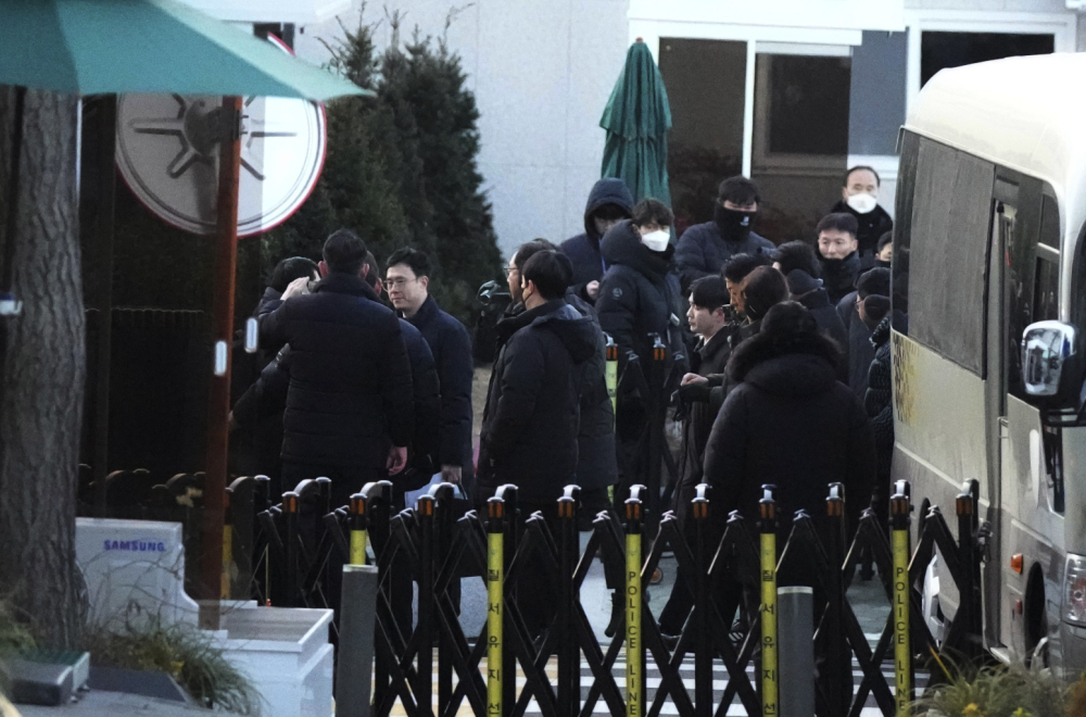Predsednik Južne Koreje u samici; Policija vrši pretres kancelarija