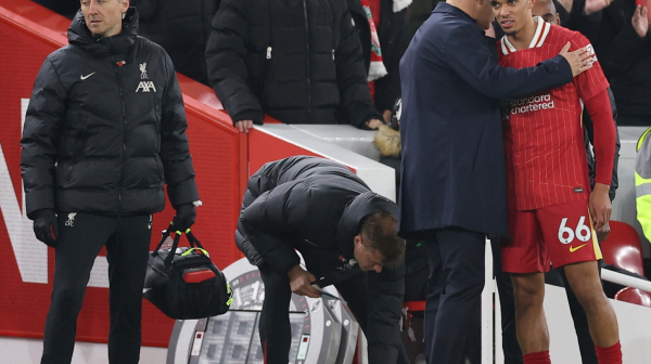 Slot: "Arnold je potpuno posvećen Liverpulu"