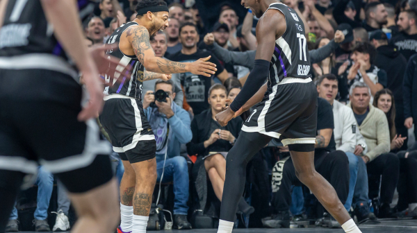 Partizan "samleo" Makabi i ispisao istoriju u Evroligi; "Lude brojke"