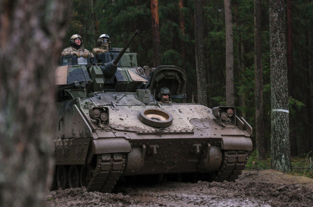 Moskva gradi vojnu mašinu za novi veliki rat; Rusija gomila vojsku duž granica NATO