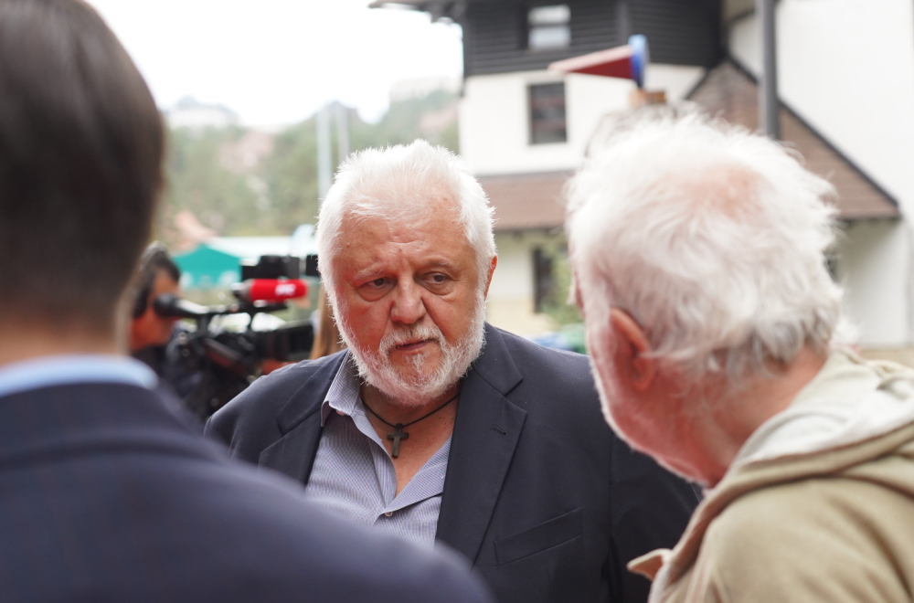 Antonijević: Srbiju hoće da nam zaviju u crno; Svi su shvatili da su hohštapleri