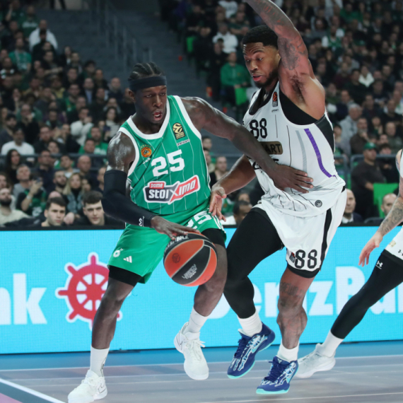 Partizan izazvao Panatinaikos FOTO