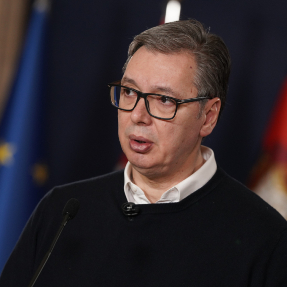 Važni sastanci: Vučić sutra sa Li Mingom i Hilom
