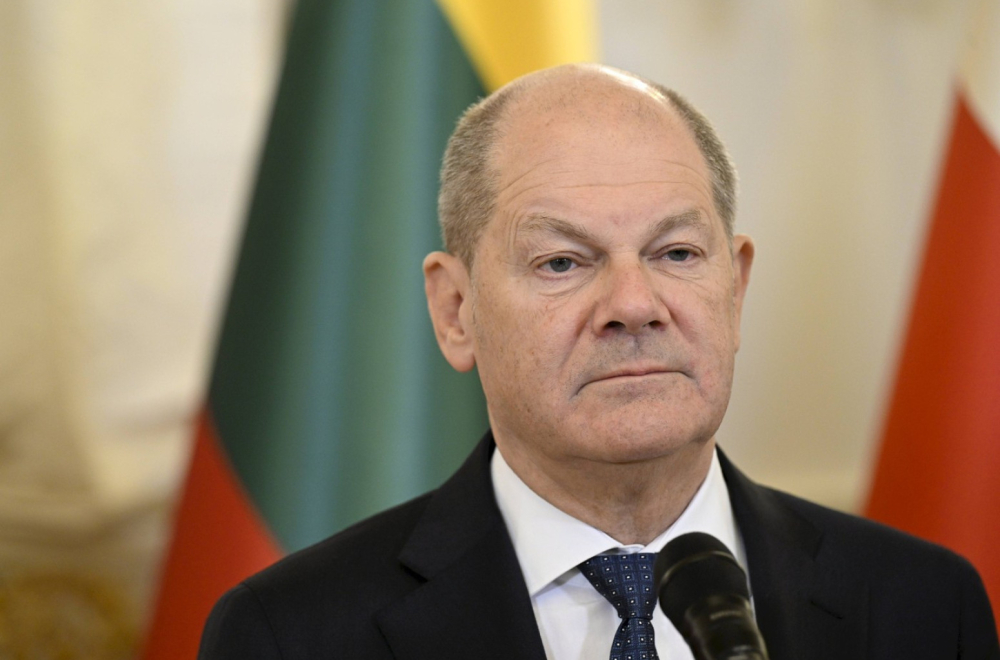 Germany introduces a state of emergency?