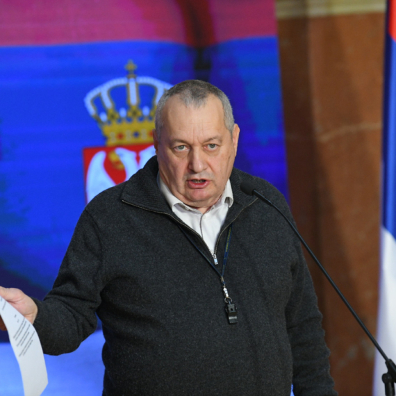 Milivojević: Treba ostaviti studente koji žele da uče bez hrane i vode VIDEO
