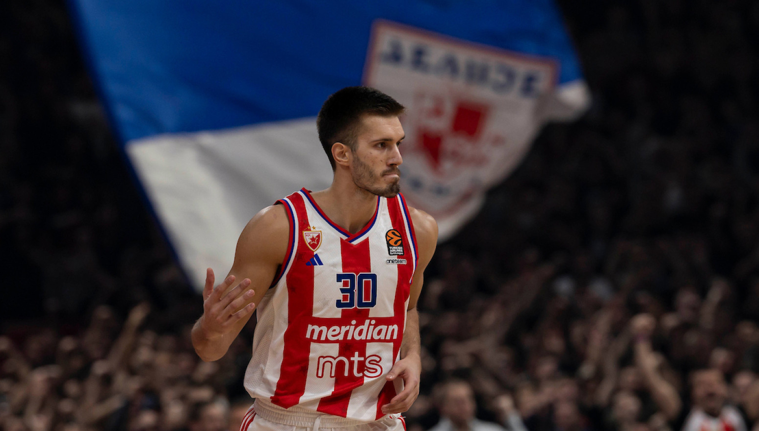 Zvezda nastavlja put ka plej-ofu VIDEO