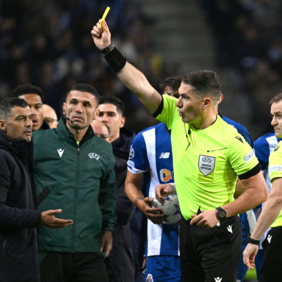 Poznato ko deli pravdu na Zvezda – PSV