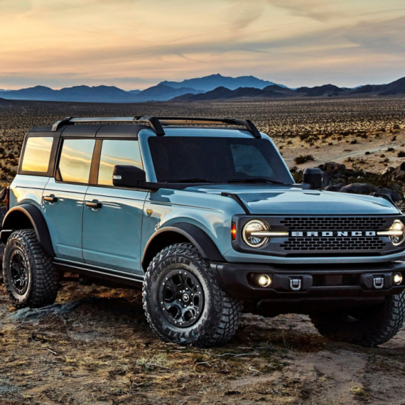 Opoziv: Više od 200.000 Ford Bronco modela u SAD ima problema sa displejem