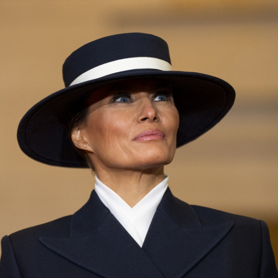 Ko je dizajner koji je obukao Melaniju i šta je najavio njen modni odabir? FOTO