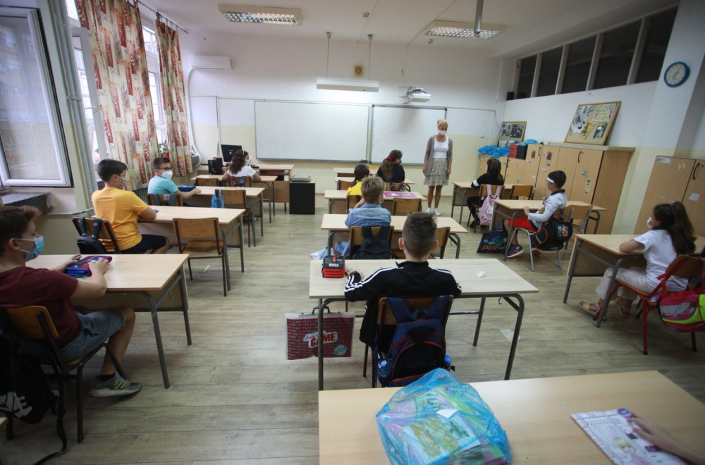 Sutra počinje prolećni raspust – Ovo je detaljan kalendar za đake; Poznato kada se završava školska godina